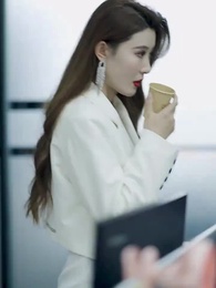 [Dubbed] The CEO's Secret Love - Episode 24