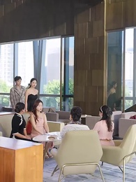 離婚後我成了全球首富的外孫女 - Episode 60