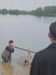 瘋批少帥又把小媽沈塘了 - Episode 5