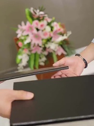 第64集 - 天降異能之貶值成神