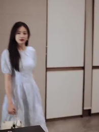 Episode 75 - [Dubbed] Reborn Sweetheart: Lord Fu's Little Darling is Swaying Hearts Again