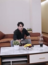 製霸娛樂圈，總裁被撩翻了 - Episode 35