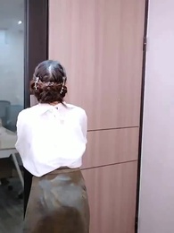 Episode 63 - Wanita Cantik