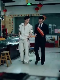 [Dubbed] Reversal Begins with Marrying a Beauty - Episode 42