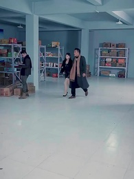 第64集 - 全球冰封：我打造了末日安全屋