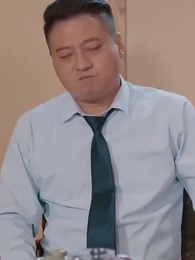 美女總裁的貼身狂龍 - Episode 75