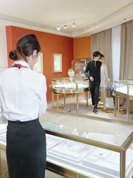 第76集 - 財團大佬來入職