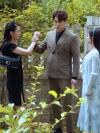 ตอนที่ 80 - 離婚後,前夫哭著求復婚