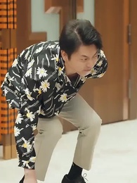 被校花撞飛後，我茍成了世界首富 - Episode 92