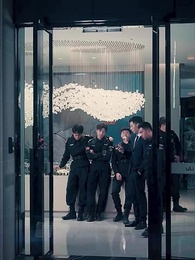 第8集 - 全球冰封:我打造了末日安全屋