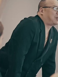 億萬豪門招我做姑爺 - Episode 20