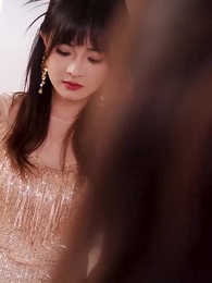 離婚後我成了全球首富的外孫女 - Episode 89