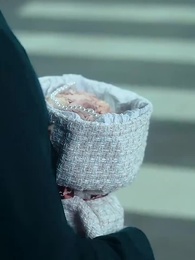 ตอนที่ 90 - 離婚後,前夫哭著求復婚