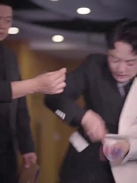 Dikejar oleh Aktris Setelah Penurunan Harga - Episode 56