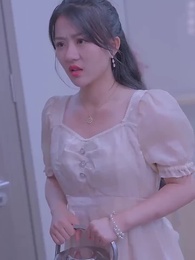 [Dubbed] After Flash Marriage: The Mature Guy Dotes on Me Obediently - Episode 89