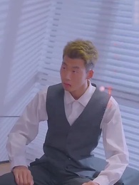 [Dubbed] After Flash Marriage: The Mature Guy Dotes on Me Obediently - Episode 18