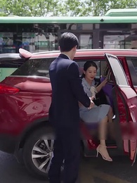 Flash Marriage: My Husband is a Super Tycoon(Subtitled Version2) - Episode 43