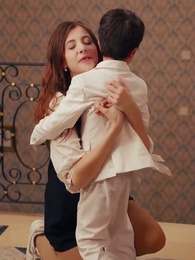 Mommy, We Need Daddy! CEO's Escaped Wife Returns - Pure Enjoyment Version - Episode 60