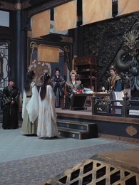 ตอนที่ 96 - รายงานพระองค์, สมเด็จพระราชินีต้องการหย่า