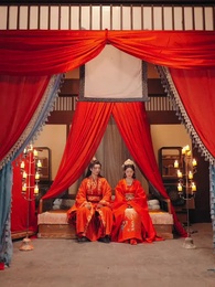 ตอนที่ 100 - รายงานพระองค์, สมเด็จพระราชินีต้องการหย่า