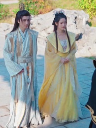 ตอนที่ 78 - รายงานพระองค์, สมเด็จพระราชินีต้องการหย่า