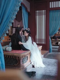 ตอนที่ 95 - รายงานพระองค์, สมเด็จพระราชินีต้องการหย่า