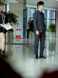 Li Qian: Naga Tersembunyi Keluar Laut - Episode 15