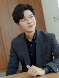 Li Qian: Naga Tersembunyi Keluar Laut - Episode 17