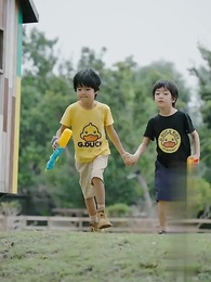 Episode 56 - [Dubbed] Twins on Board: Mom, Your Cover is Blown