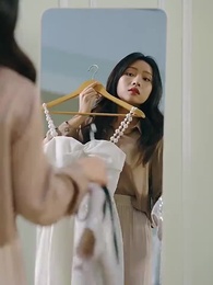 Episode 19 - [Dubbed] Twins on Board: Mom, Your Cover is Blown