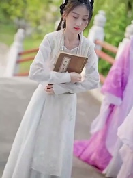 第23集 - 穿成太子家的小作精