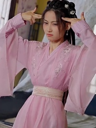 第30集 - 穿成太子家的小作精