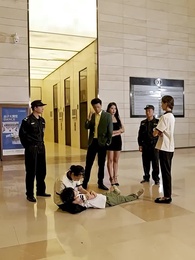 [Dubbed] The Female Janitor Revealed as a Hidden Tycoon - Episode 23