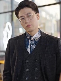 [Dubbed] The Female Janitor Revealed as a Hidden Tycoon - Episode 132