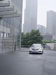 [Dubbed] The Female Janitor Revealed as a Hidden Tycoon - Episode 85