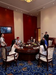 Episode 33 - Setelah Menikah Kilat, menjadi Kesayangan Orang Kaya Tersembunyi