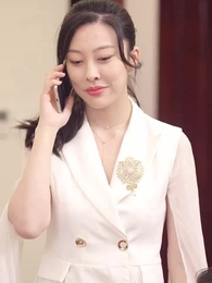 第39集 - 退婚後大佬她又美又颯