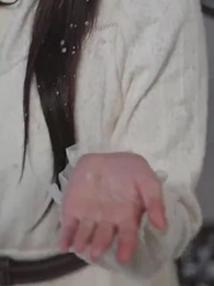 夜先生撿的小可憐美人有太多的心眼 - Episode 10