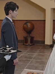 夜先生撿的小可憐美人有太多的心眼 - Episode 87