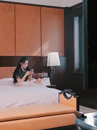 天海秘書は一体、なぜ - Episode 58