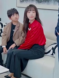 Episode 69 - [Dubbed] Daddy! The Cutest Me is Coming!