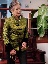 Episode 58 - [Dubbed] Mrs. Lu's the Jinx Queen