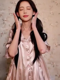 Episode 27 - [Dubbed] Mrs. Lu's the Jinx Queen