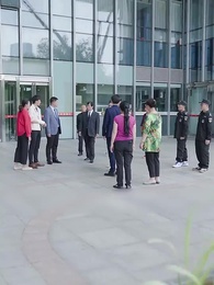 Flash Marriage: My Husband is a Super Tycoon(Subtitled Version) - Episode 32