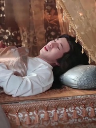 왕비는 애교쟁이 - Episode 30