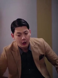 [Dijuluki] Si Petugas Kebersihan Rupanya Seorang CEO Wanita - Episode 35