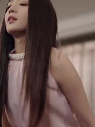 Ly Hôn Về Làm Tiểu Thư Nhà Tỷ Phú - Episode 45