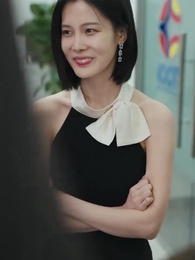 Pembantu Itu Ternyata Seorang CEO - Episode 10