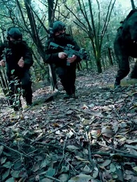 第2集 - 狂少下山