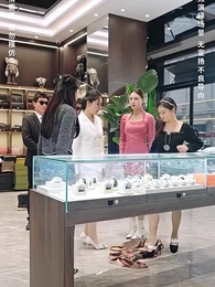 離婚後，我的首富千金身份曝光了 - Episode 38